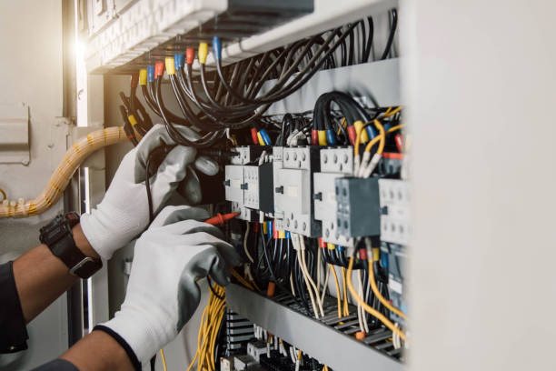 Best Circuit Breaker Repair  in Baileys Crossroads, VA